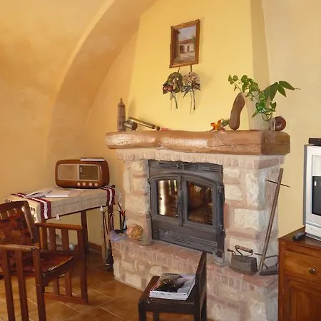 L'adele Bed & Breakfast